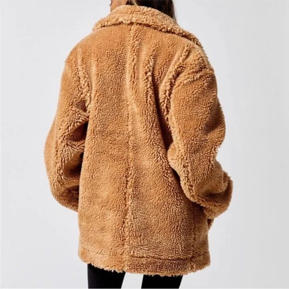 49. Carbon38 Double Breasted Teddy Coat Size M - Picture 6 of 16